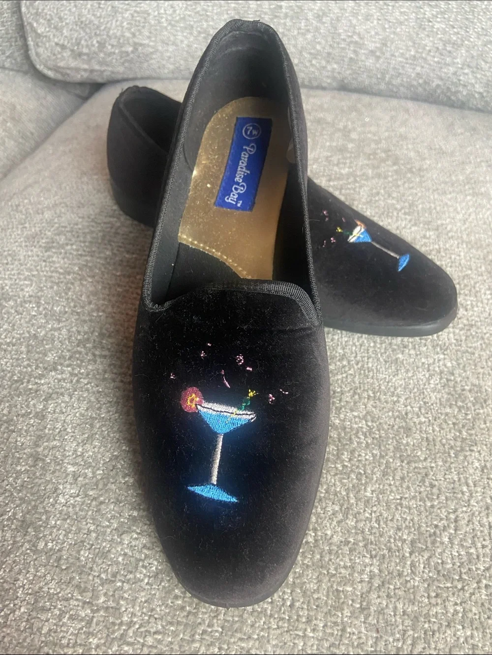 Womens Black Velvet Cocktail Embroidered Loafers size 7 W